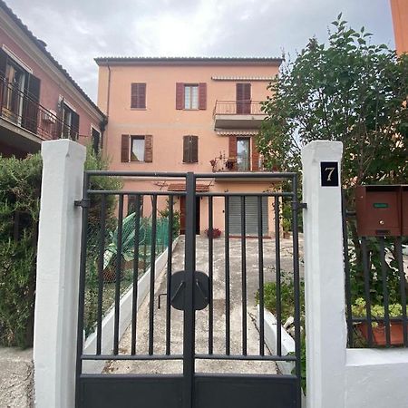 Hotel Robhouse Fabriano Esterno foto